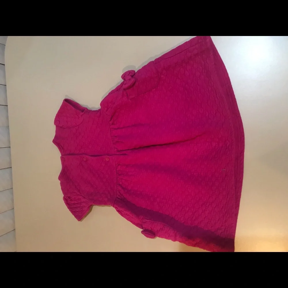 🌺🌺🌺GYMBOREE Cute Girl’s Knitted Textured Dress, Size 4T